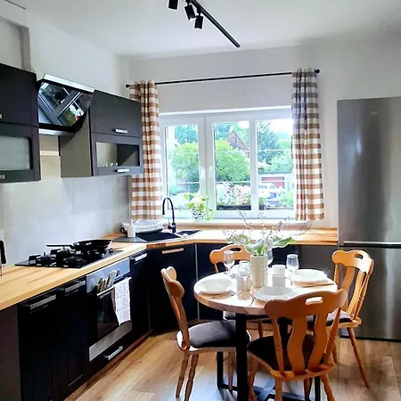 Apartament Dzika Roza * Kowary